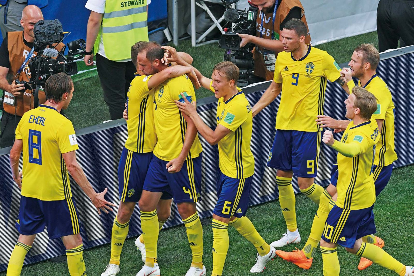 瑞士军刀各种功能演示-爱游戏官网