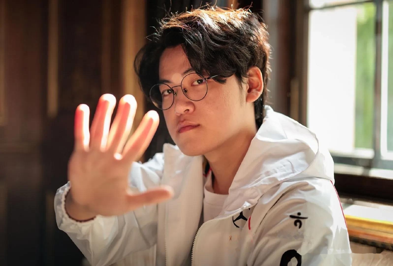 f大调小奏鸣曲迪亚贝利-爱游戏