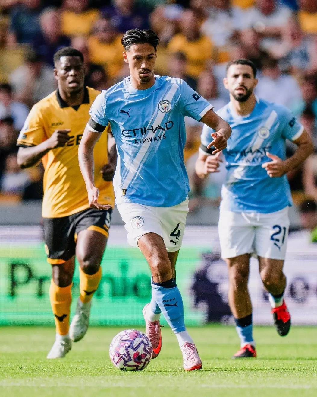 冲刺阶段里昂备战英超，复出首秀细节曝光，赛场秩序良好，训练强度明显提升(超限战读后感1500字)-爱游戏官方入口