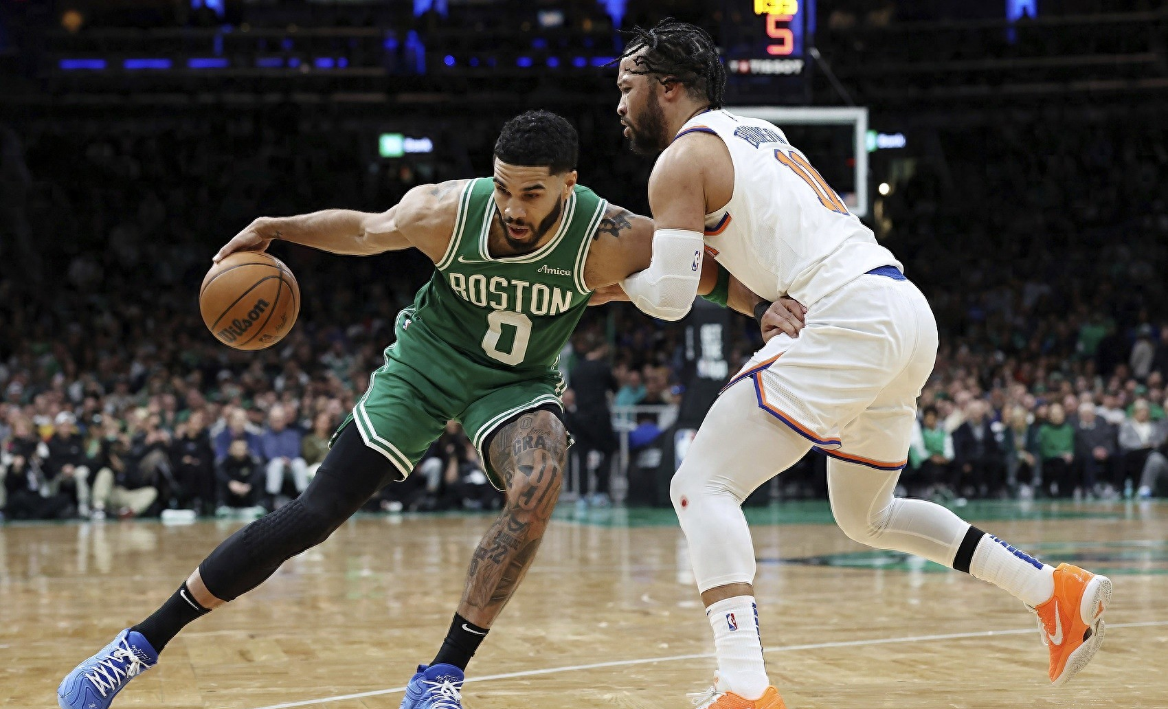 包含今晨体能课后,波士顿凯尔特人手感冰凉备战法国杯,目标明确,资深球员宣示担当的词条-爱游戏官网