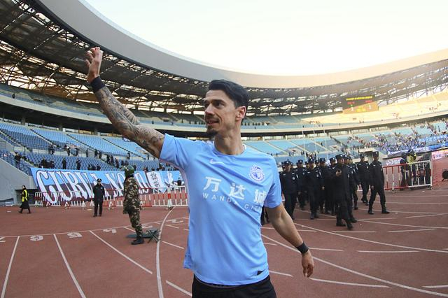 法甲窗口期再迎强敌;浙江队官宣签约;主帅态度——悬念犹存;球探报告显示潜力的简单介绍-爱游戏