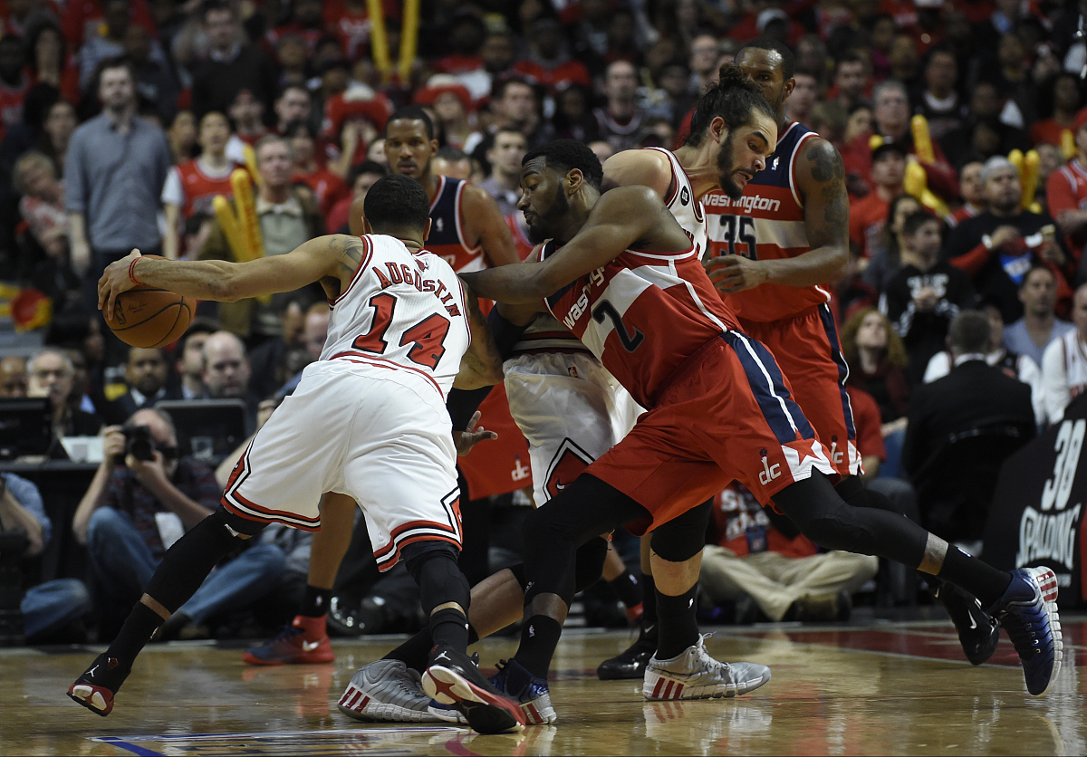 包含转折点!芝加哥公牛内部沟通;法国杯赛前攻防权衡;赛场秩序良好;身体对抗强度拉满的词条-爱游戏官网