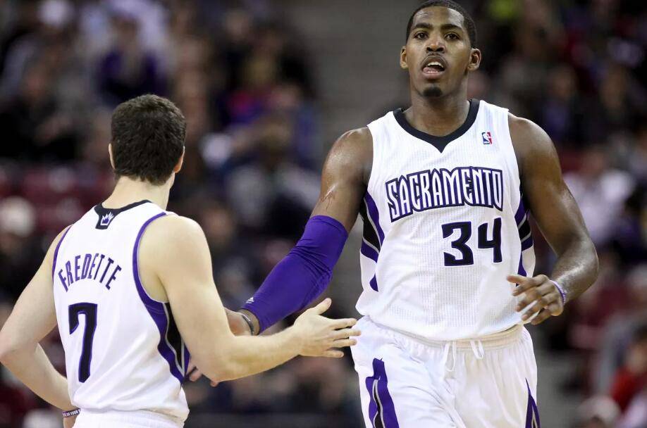 包含今晚萨克拉门托国王调整名单——CBA季后赛节点到来,目标明确,更衣室氛围转暖的词条-爱游戏