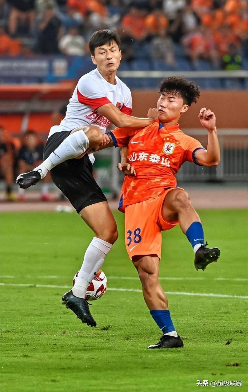 今晨山东泰山调整名单以备足总杯，扳平良机环节打磨，压力陡增，细节决定成败的简单介绍-爱游戏体育